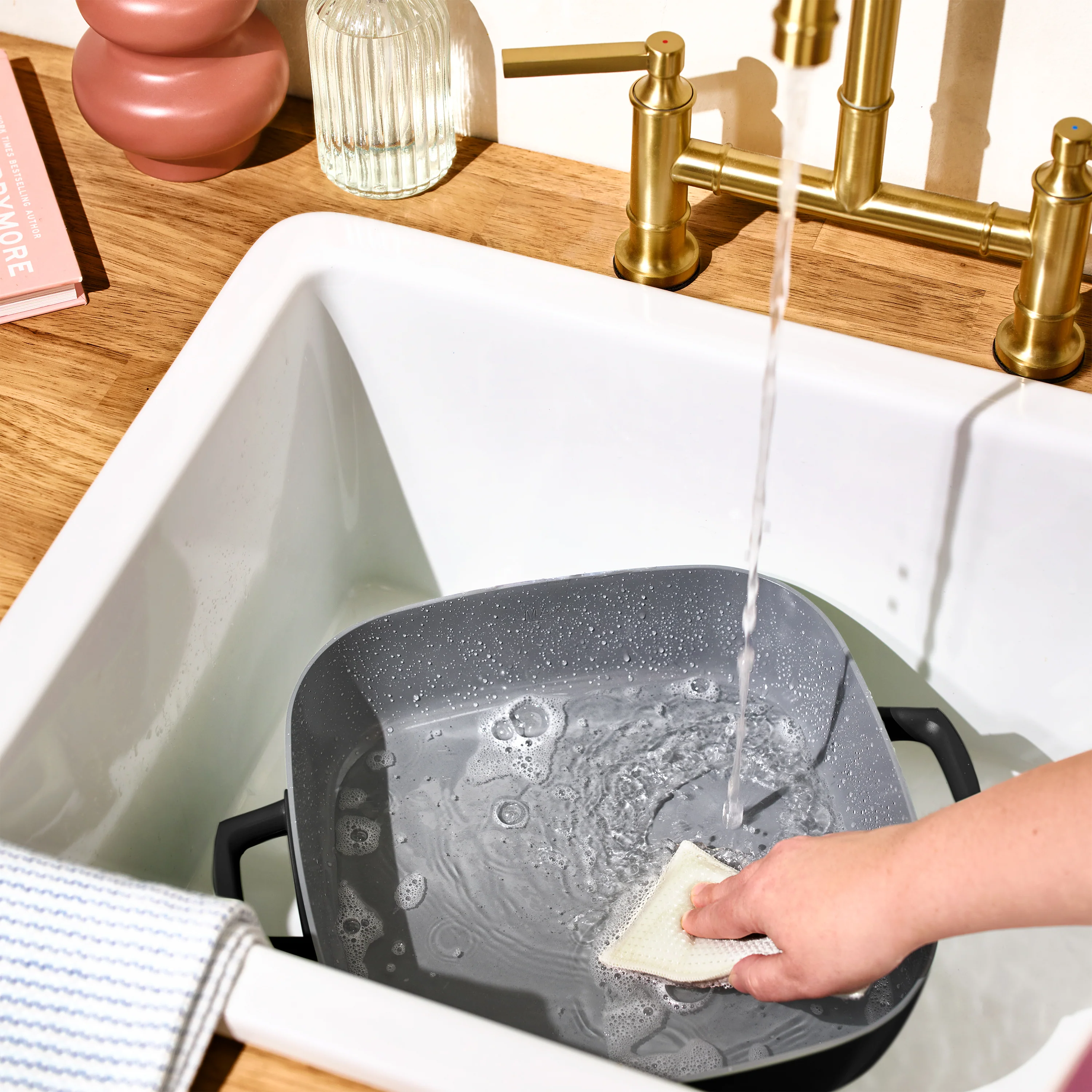 products.gallery.thumbnail_alt